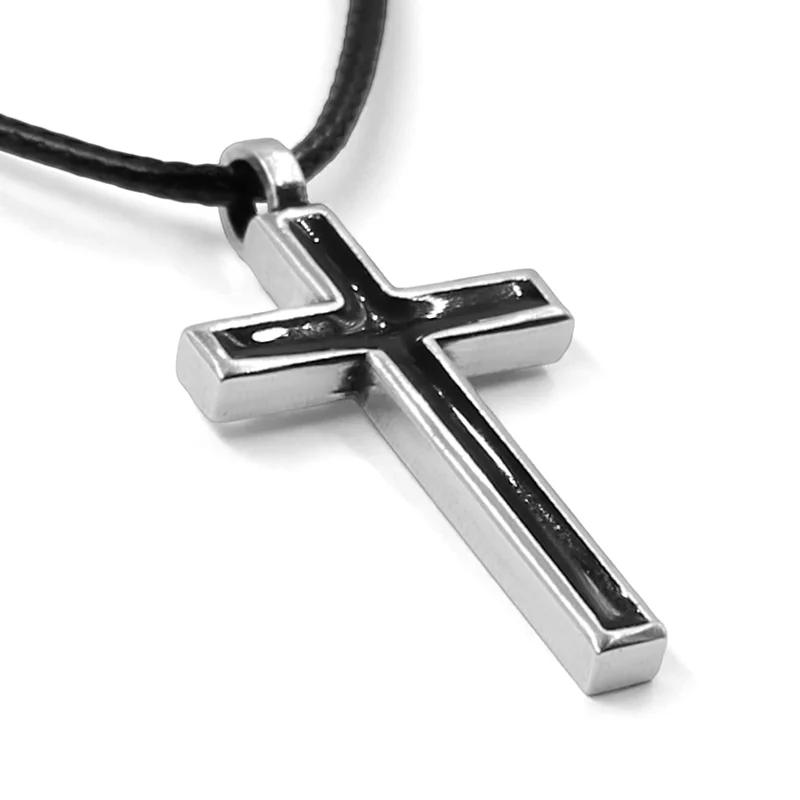 Colgante cruz negra chapada en plata