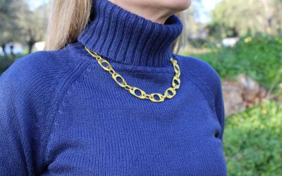 Collar de eslabones dorados